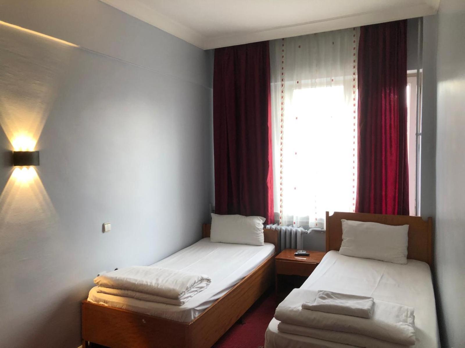 Oez Altinbasak Otel Ankara Bagian luar foto