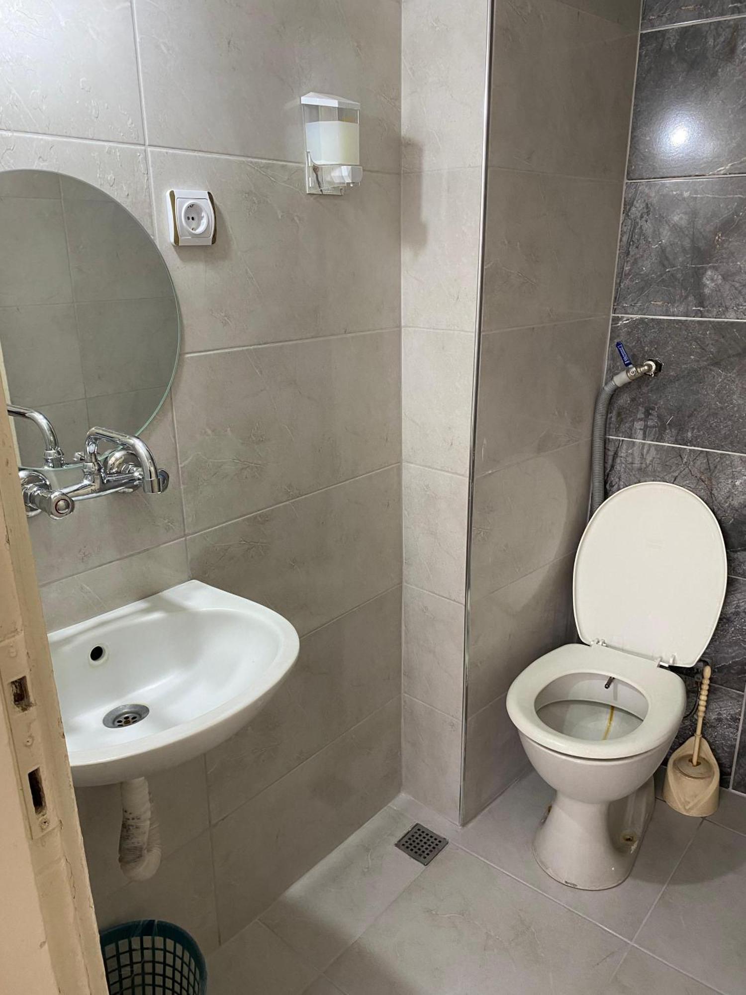 Oez Altinbasak Otel Ankara Bagian luar foto